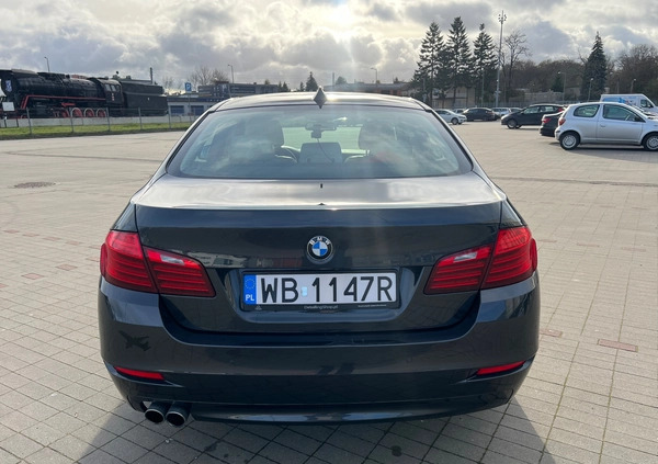 BMW Seria 5 cena 51000 przebieg: 179000, rok produkcji 2015 z Poznań małe 191